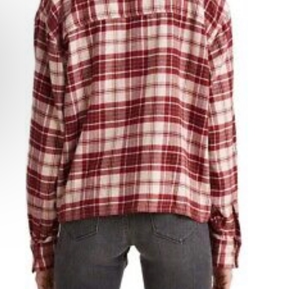 Levi’s Women's Plus Size Maple Cotton Plaid Utility Shirt - Picture 6 of 8